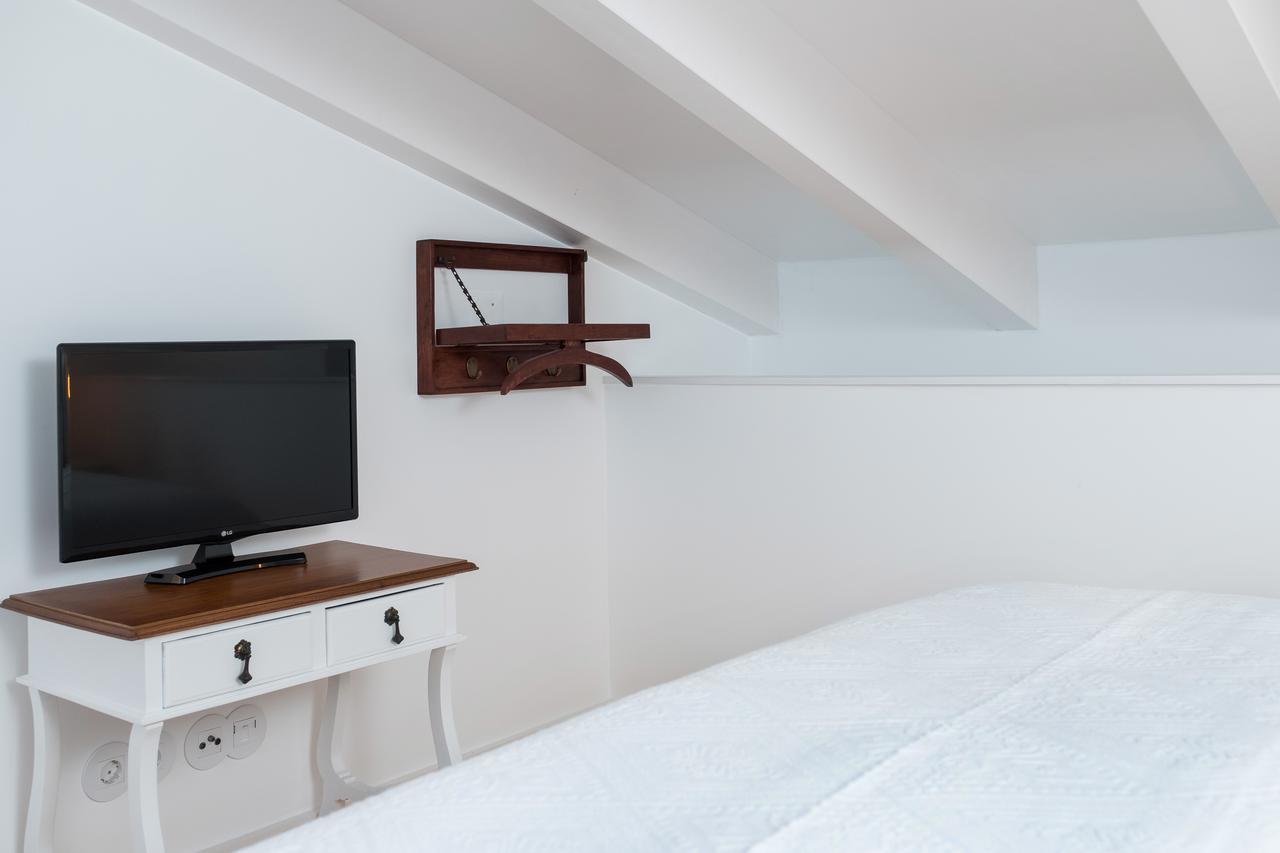 Lugares Com Historia Apartment Obidos Exterior photo
